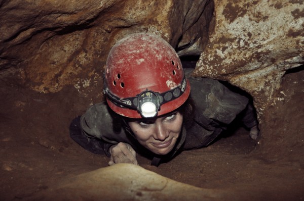 Jeder Schritt ist eine Herausforderung und jedes überwundene Hindernis ein Adrenalinkick. Caving